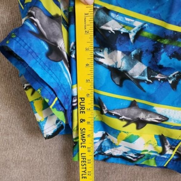 ZeroXposur Boys Multi Color Sharks Print Swimming Trunks Board Shorts XL 18/20 - Picture 8 of 8
